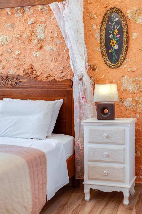 Hamam Suites Portou Chania  Buitenkant foto